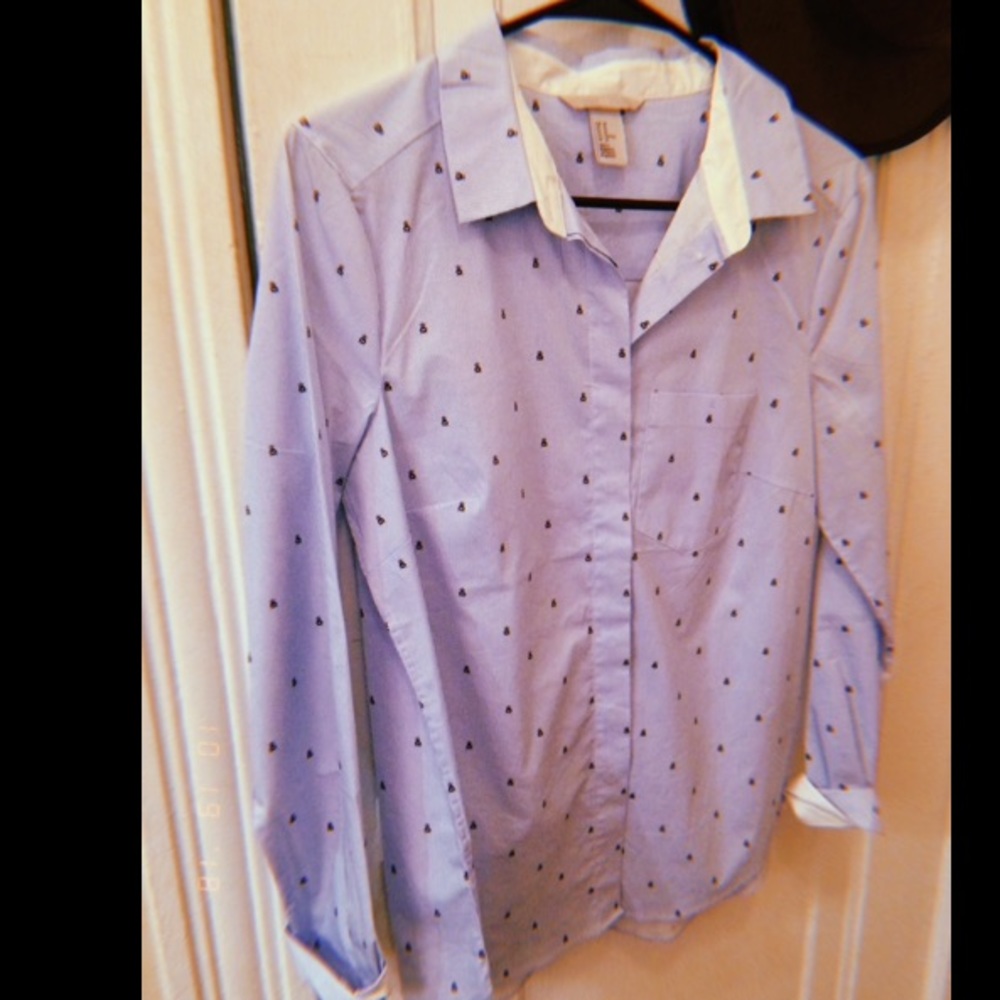 Vintage looking button downs - Picture 3 of 5